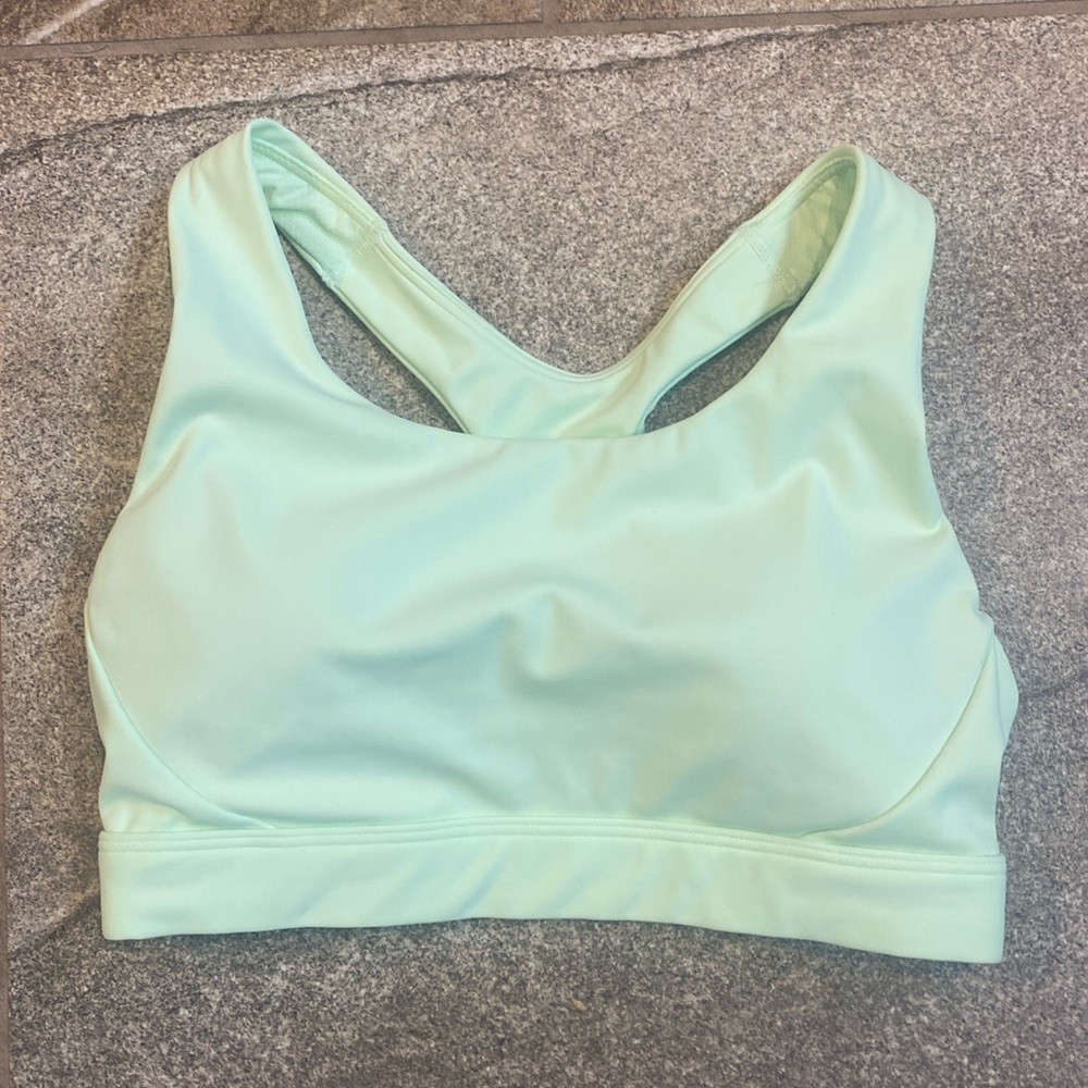 Athleta Ultimate sports bra